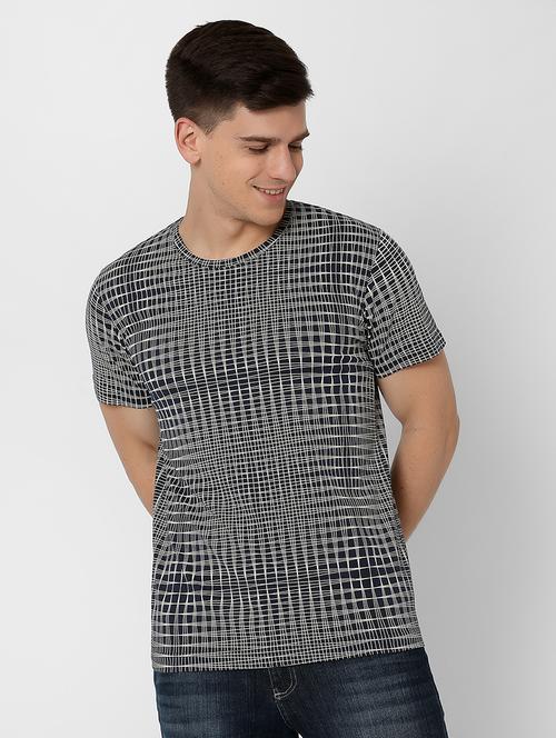 navy blue checkered print - 17863853 - Standard Image - 1