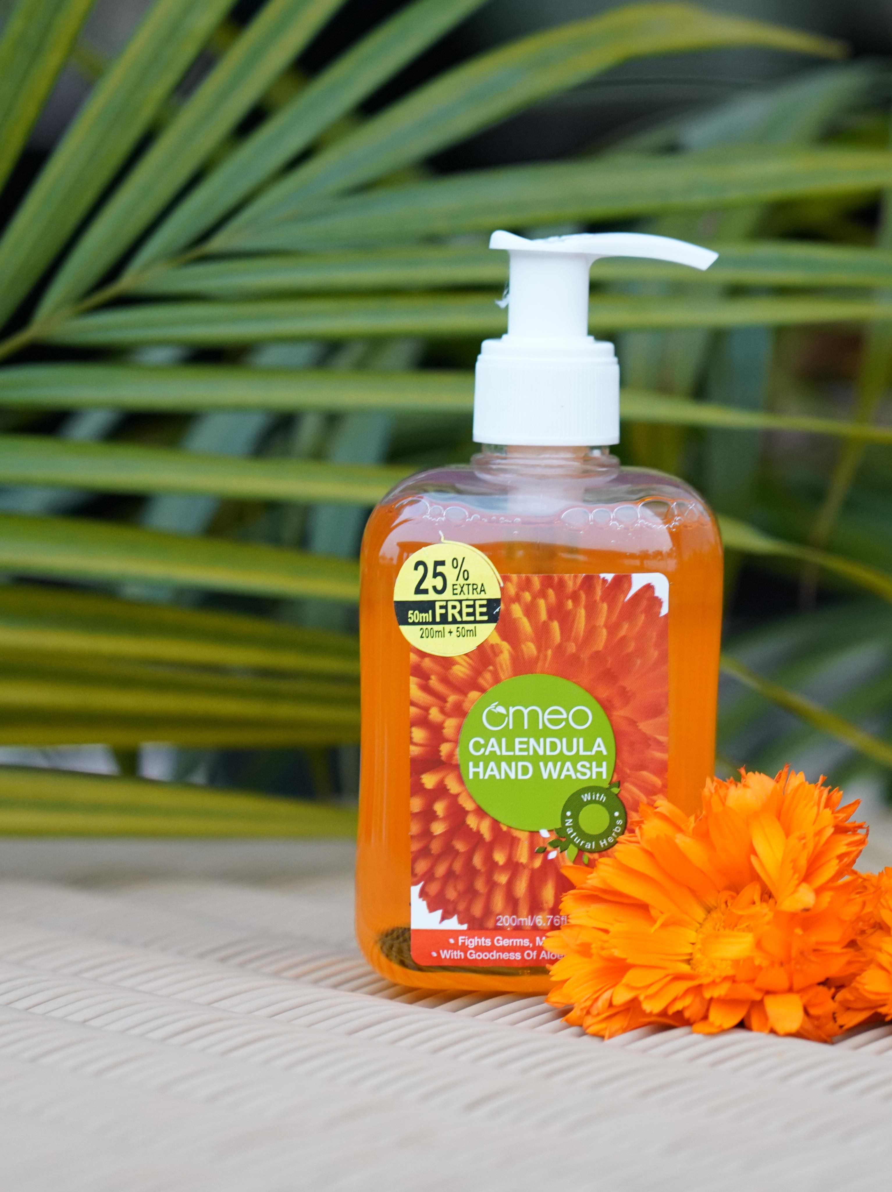 omeo calendula hand wash acts as - 17864154 - Zoom Image - 1