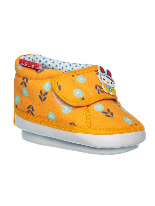 yellow canvas boot - 17868577 - Standard Image - 1