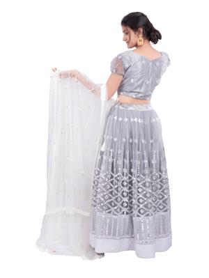 this beautiful party wear lehenga comes - 17873343 - Standard Image - 3