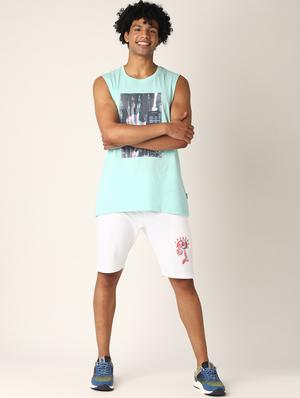white printed shorts - 17873524 - Standard Image - 4