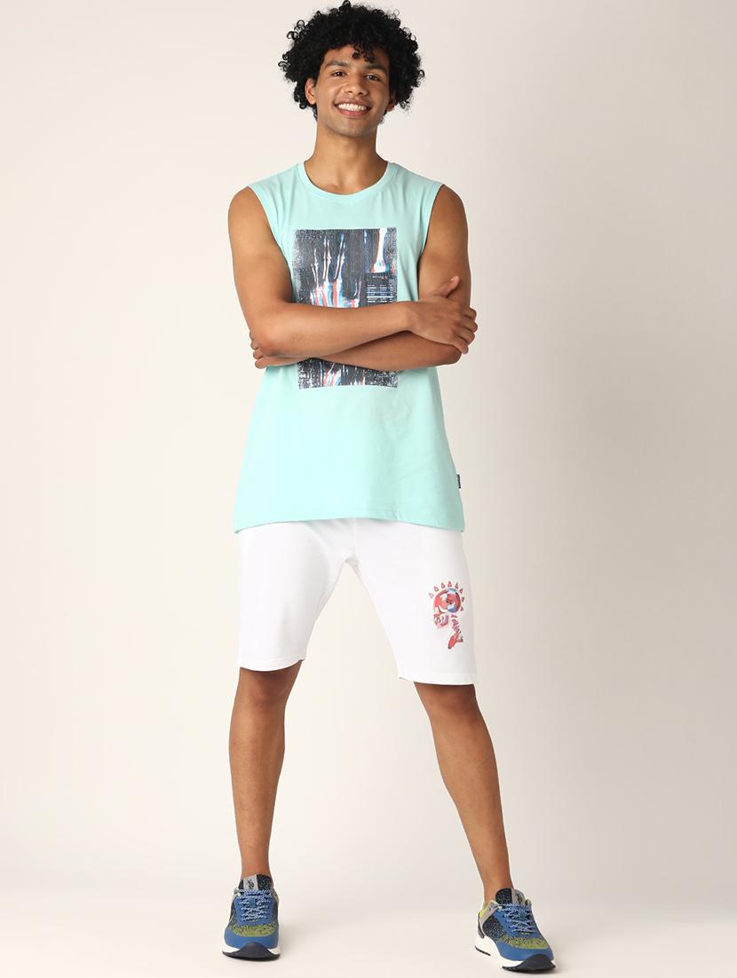 white printed shorts - 17873524 - Zoom Image - 4