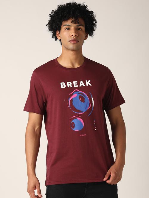 maroon printed t-shirt - 17873684 - Standard Image - 1