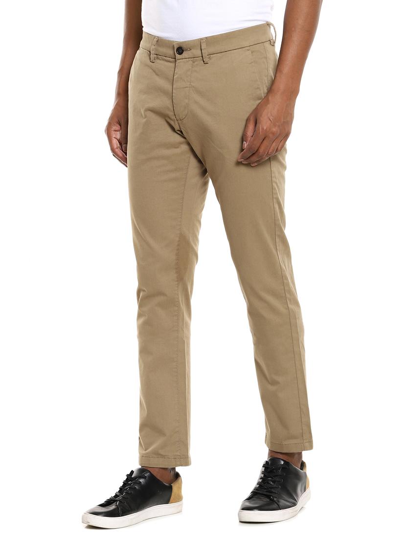 brown solid flat front casual trouser - 17883106 - Zoom Image - 3