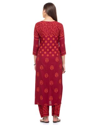 m2r printed rayon round neck kurti for women - 17885856 - Standard Image - 5