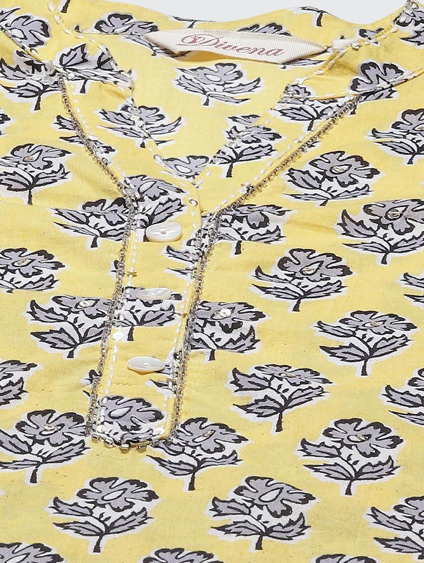 floral straight kurta - 17886000 - Zoom Image - 4