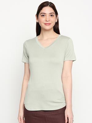 round neck solid top and skirts set - 17889663 - Standard Image - 3