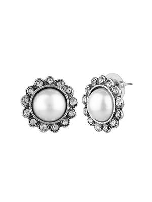 white metal studs earring - 17898626 - Standard Image - 3