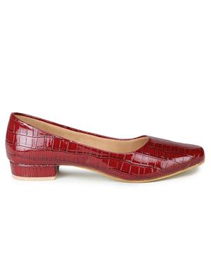 red leatherette slip on pumps - 17905989 - Standard Image - 3