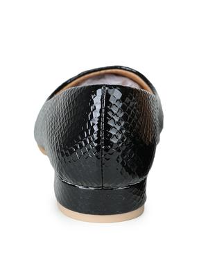 black leatherette slip on pumps - 17905991 - Standard Image - 3
