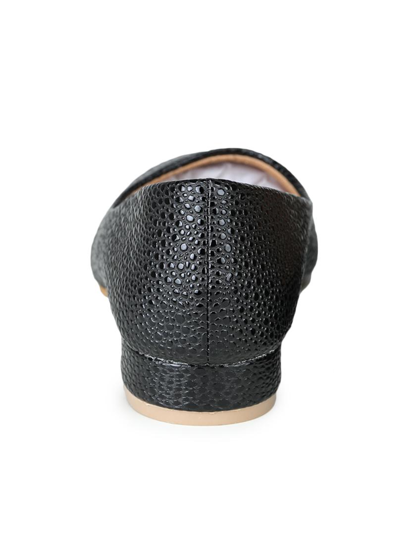 black leatherette slip on pumps - 17905993 - Zoom Image - 3