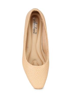 gold leatherette slip on pumps - 17905994 - Standard Image - 4