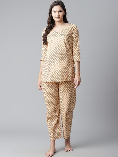 notch neck printed nightwear pajama set - 17906721 - Standard Image - 1