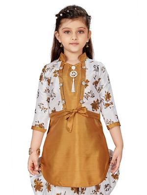 yellow kurta salwar set - 17906826 - Standard Image - 5