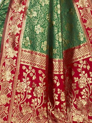 jacquard work banarasi saree with blouse - 17908209 - Standard Image - 3