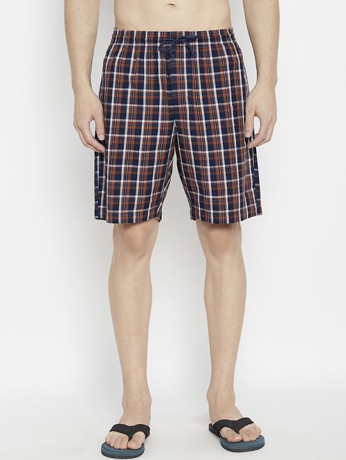 navy blue checkered bermuda short - 17922774 - Standard Image - 1