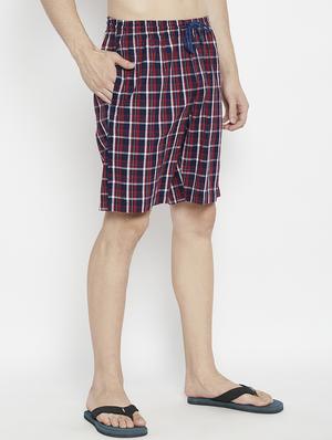 red checkered bermuda short - 17922775 - Standard Image - 3