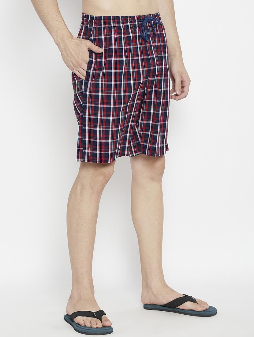 red checkered bermuda short - 17922775 - Zoom Image - 3