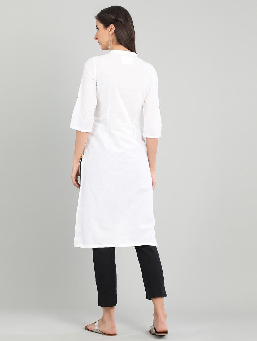 solid straight kurta - 17922861 - Zoom Image - 4