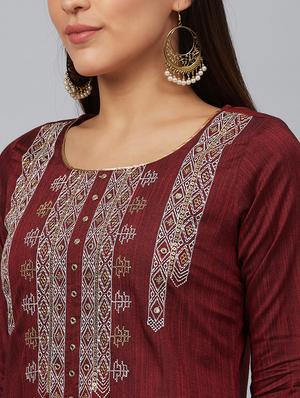 embroidered suit set - 17923476 - Standard Image - 6