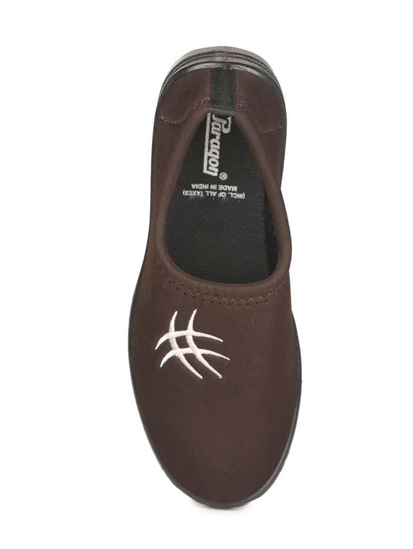 brown solid slip on casual shoe - 17924012 - Zoom Image - 4