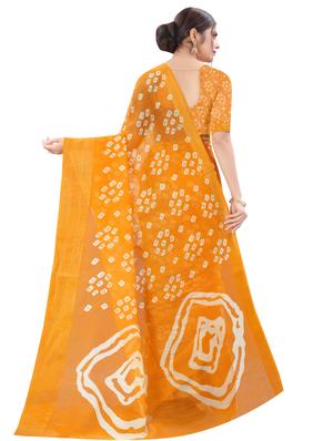 bandhani printed saree with blouse - 17927377 - Standard Image - 2