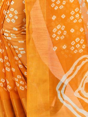 bandhani printed saree with blouse - 17927377 - Standard Image - 4