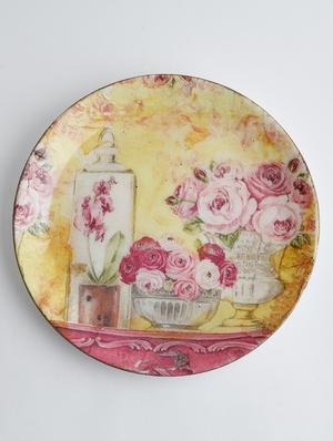 odette yellow victorian wall hanging plate - 17927691 - Standard Image - 2