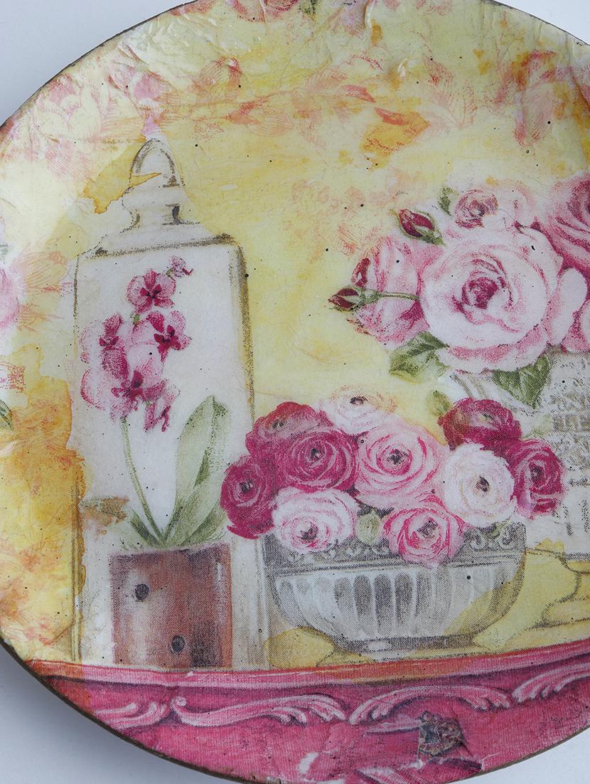 odette yellow victorian wall hanging plate - 17927691 - Zoom Image - 3