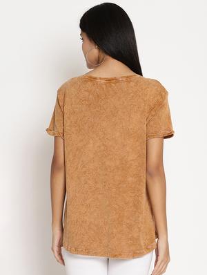 brown solid regular tee - 17928021 - Standard Image - 3