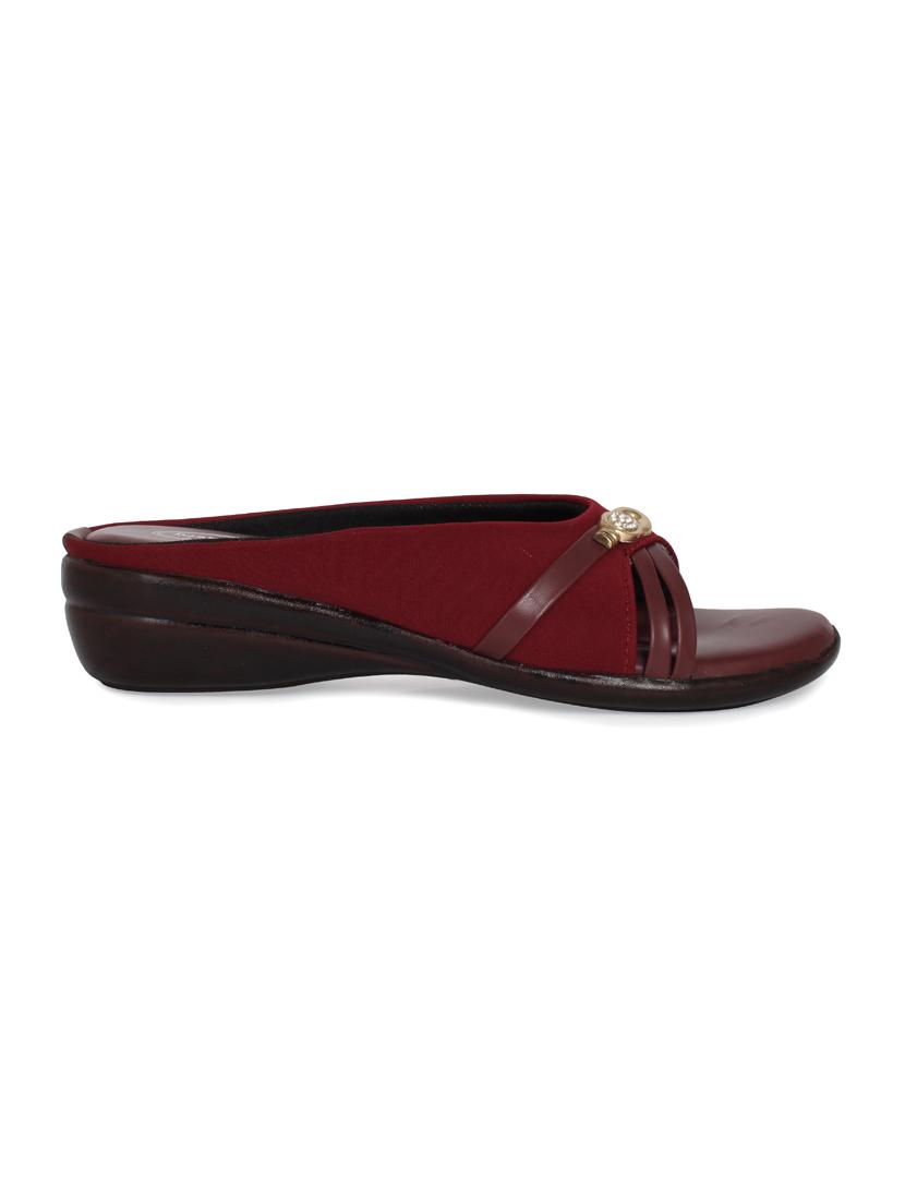 just lady wedges maroon slip on slippers - 17929785 - Zoom Image - 2