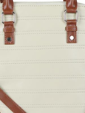 white leatherette (pu) regular handbag - 17930329 - Standard Image - 4
