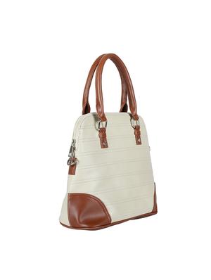 white leatherette (pu) regular handbag - 17930329 - Standard Image - 5