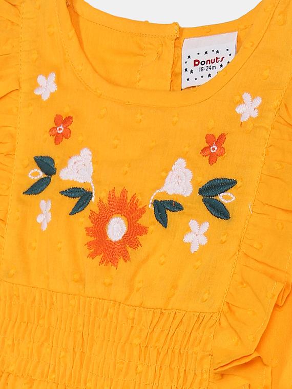 yellow solid regular top - 17934601 - Zoom Image - 3
