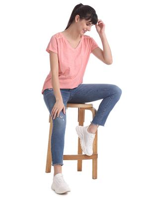 v-neck solid tee - 17935190 - Standard Image - 4