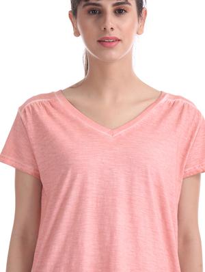 v-neck solid tee - 17935190 - Standard Image - 5