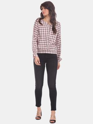 v-neck checkered top - 17935468 - Standard Image - 4