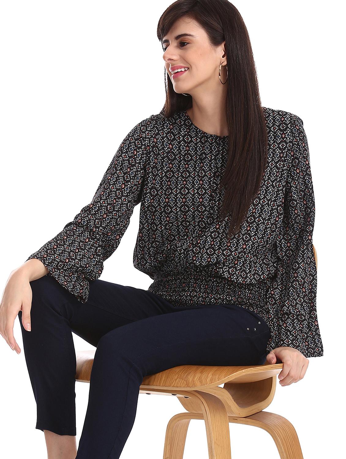 round neck printed blouson top - 17935573 - Zoom Image - 2