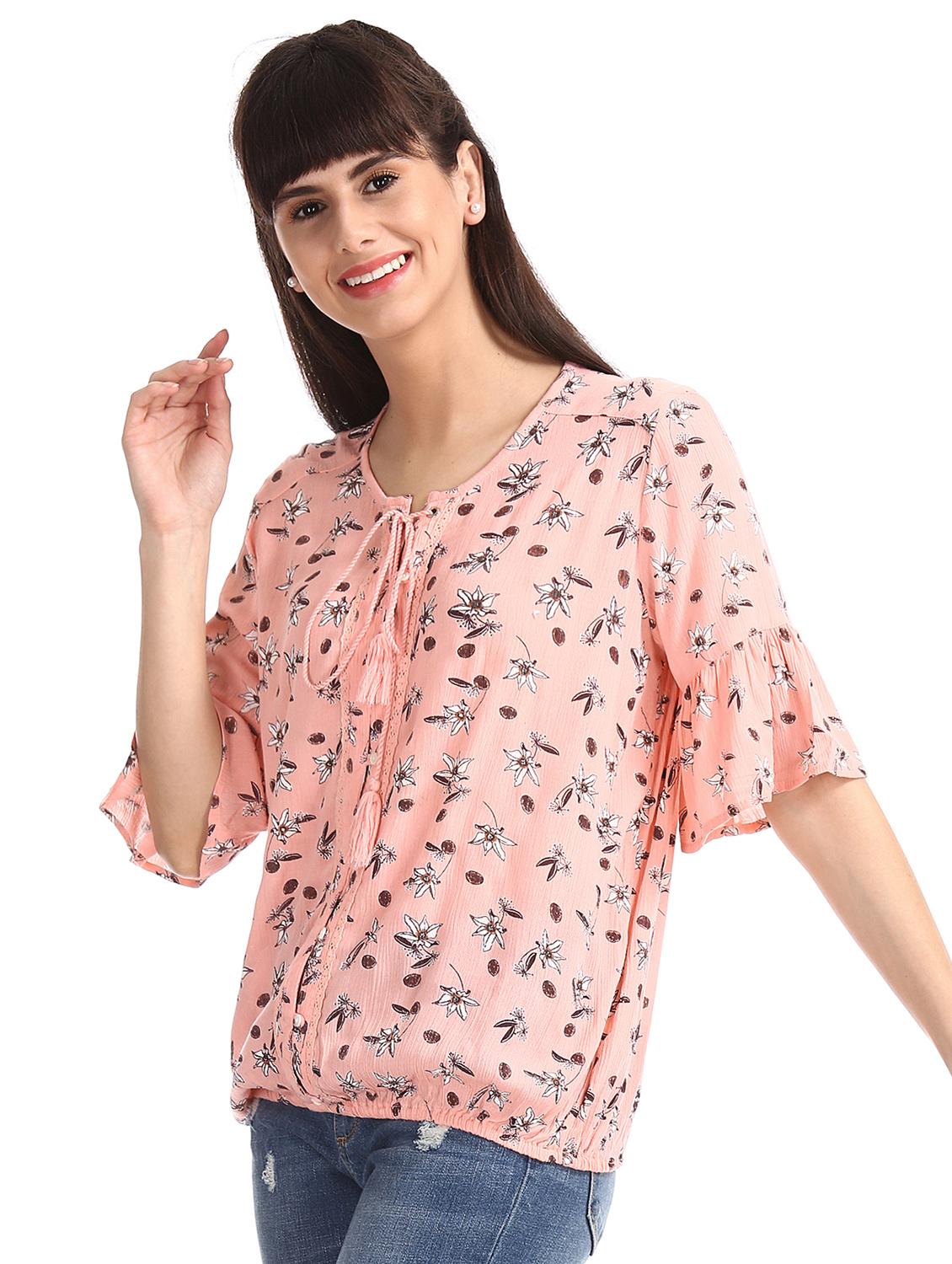 tie up neck floral top - 17935593 - Zoom Image - 1
