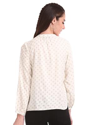 key hole neck printed top - 17935678 - Standard Image - 3
