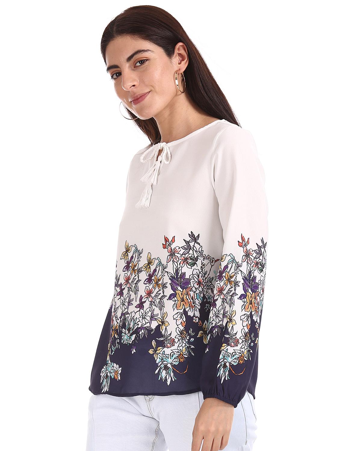 tie up neck printed top - 17935706 - Zoom Image - 2