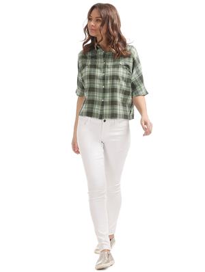 green checkered crop top - 17935955 - Standard Image - 4