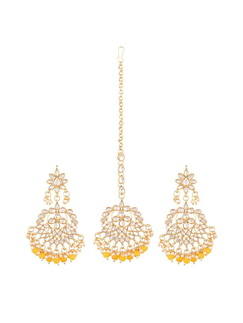 yellow traditional kundan maang tikka earrings set - 17937893 - Zoom Image - 1