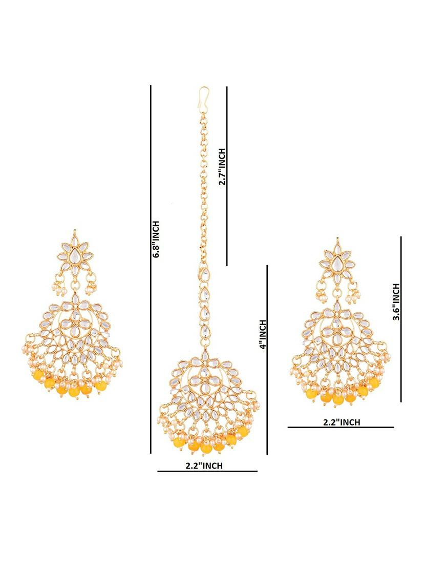 yellow traditional kundan maang tikka earrings set - 17937893 - Zoom Image - 4