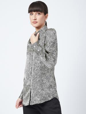 long sleeved animal shirt - 17947767 - Standard Image - 2