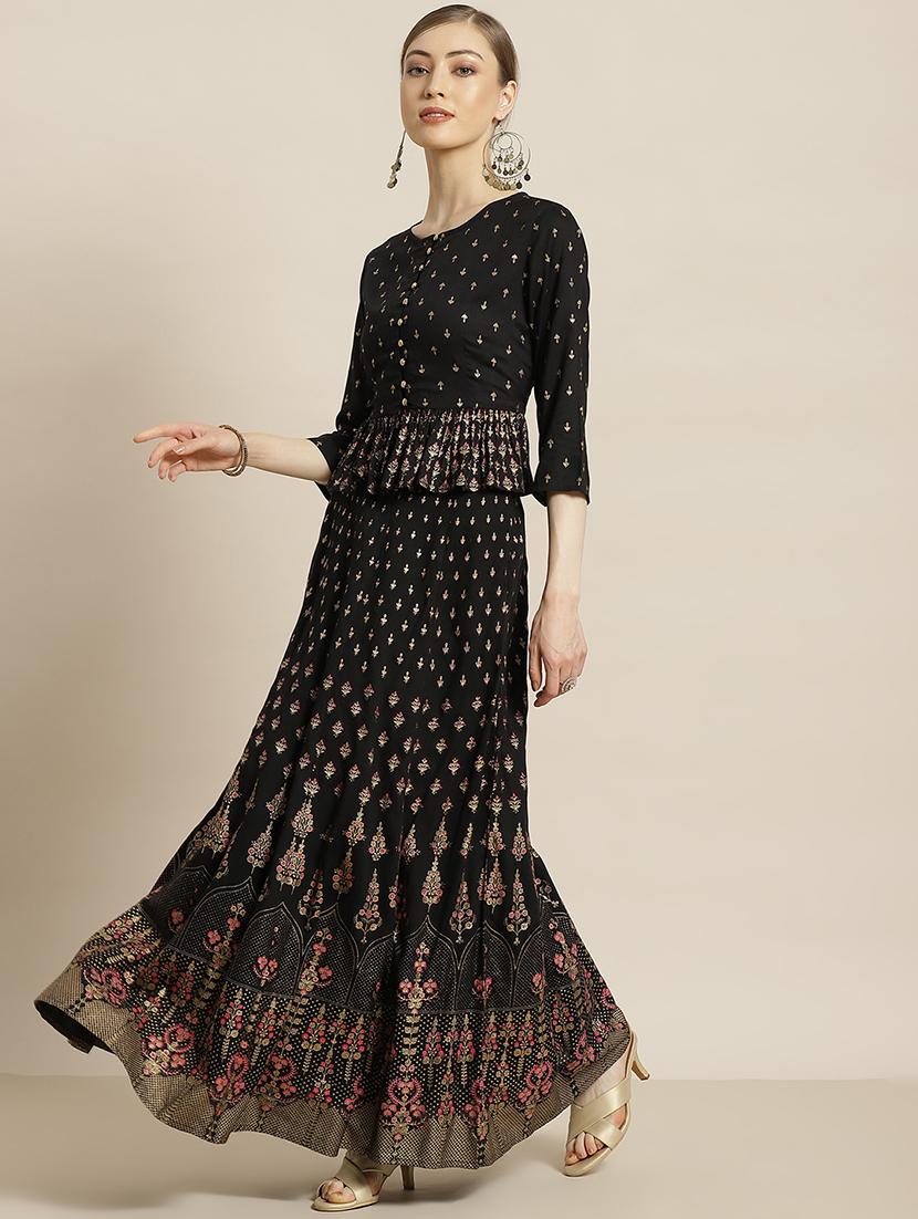 black rayon flared lehenga - 17948037 - Zoom Image - 2