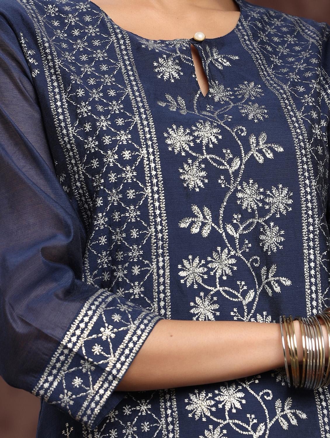 indigo chanderi straight kurta - 17948119 - Zoom Image - 4