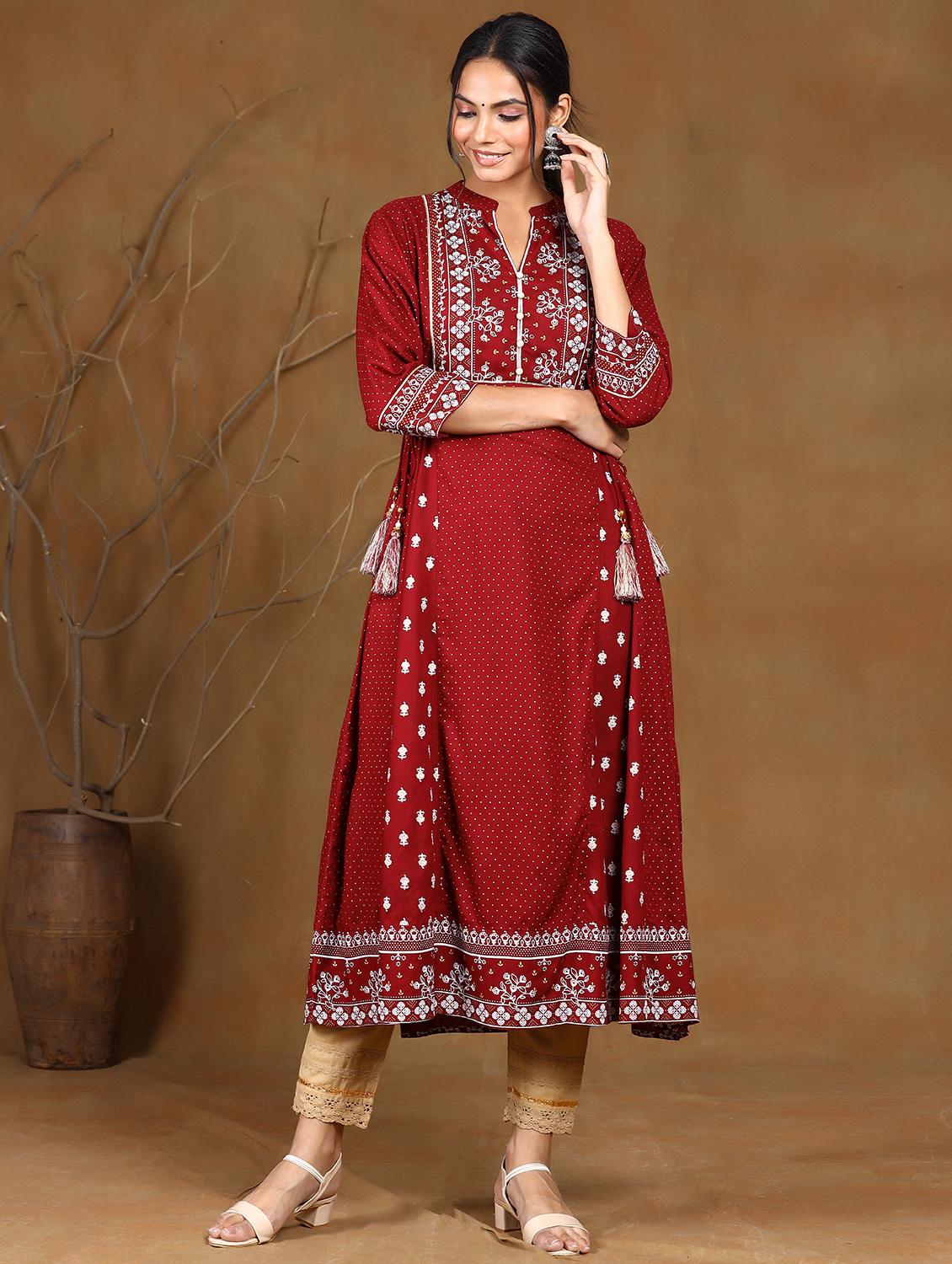 maroon a-line kurta - 17948124 - Zoom Image - 1