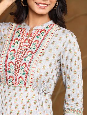 printed flared ethnic dress - 17948328 - Standard Image - 6