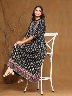 printed flared ethnic dress - 17948330 - Standard Image - 4